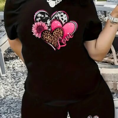 Women'S Two-Piece Set Featuring A Stylish Printed T-Shirt And Casual Shorts
