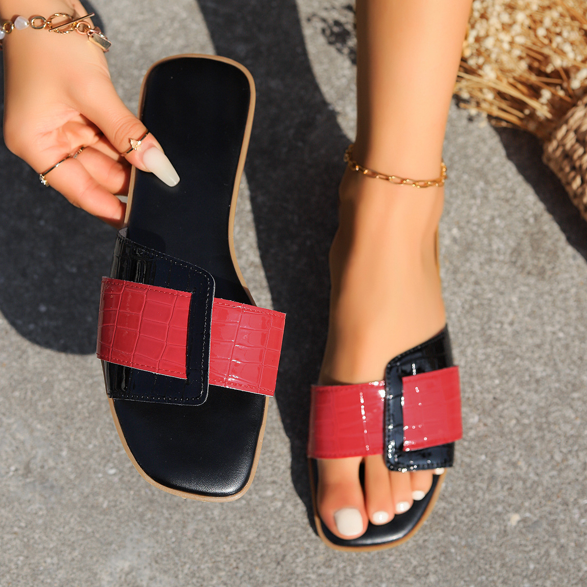 Flat Heel Square Toe Slippers Women's Beach - Image 3