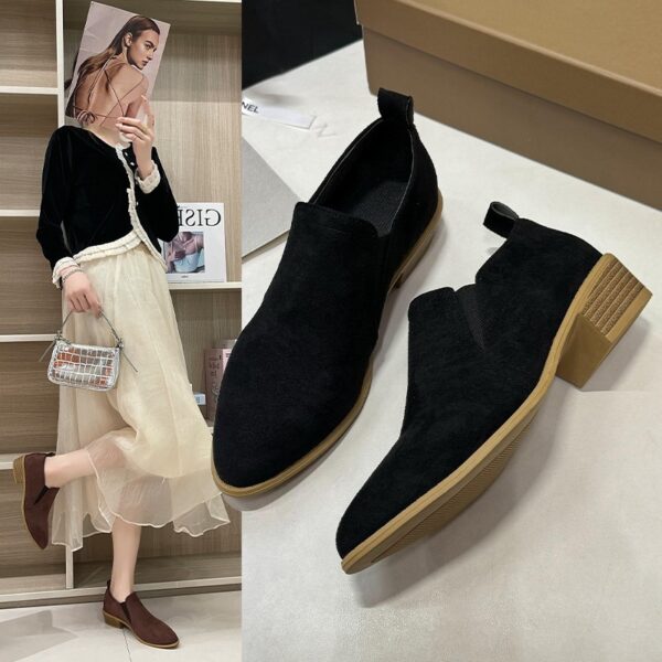 Large Size Low Heel Pointed-toe Boots