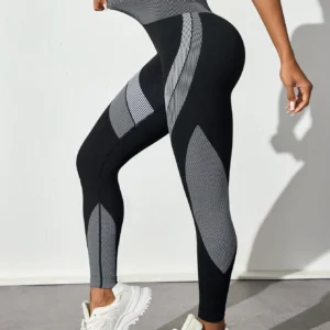 Women's Seamless Yoga Leggings Tummy Control High Waist Soft Stretchy Breathable Scrunch Butt Lifting Gym Workout Pants