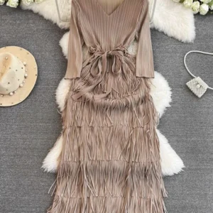 TWOTWINSTYLE Luxury Style Dress For Women V Neck Long Sleeve Patchwork Tassel Temperament Dresses Female Fashion New KDR522023