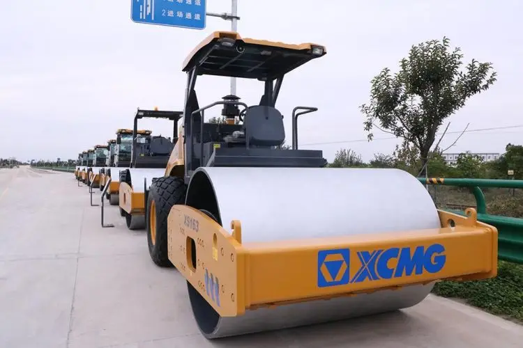 16 Ton XS163J 16tons Manual Vibrating Road Roller Compactor for Sale - Image 4